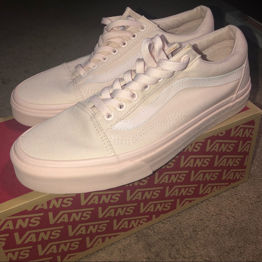 Peach Blush (Monochrome) Old Skool Vans